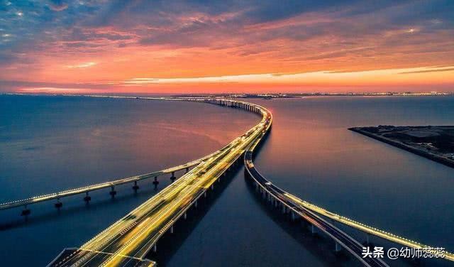 中国第一个拥有汽车的城市，被誉为东方瑞士，