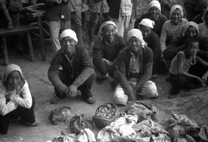 斯诺：为毛泽东拍下“红星照”，临终留下遗言