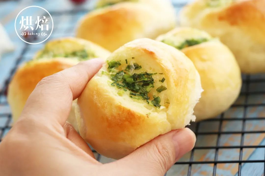 土豆加入面包 快速揉出手套膜 面包放三天都不老化 神奇