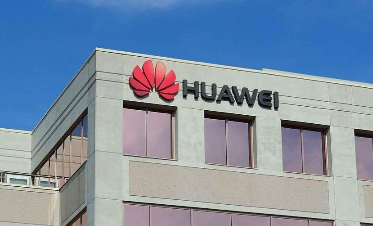 特朗普始料未及！中兴、华为“喜从天降”，美