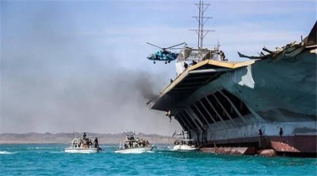 美国调转卫星，发现中东莫名多了一艘航母，知