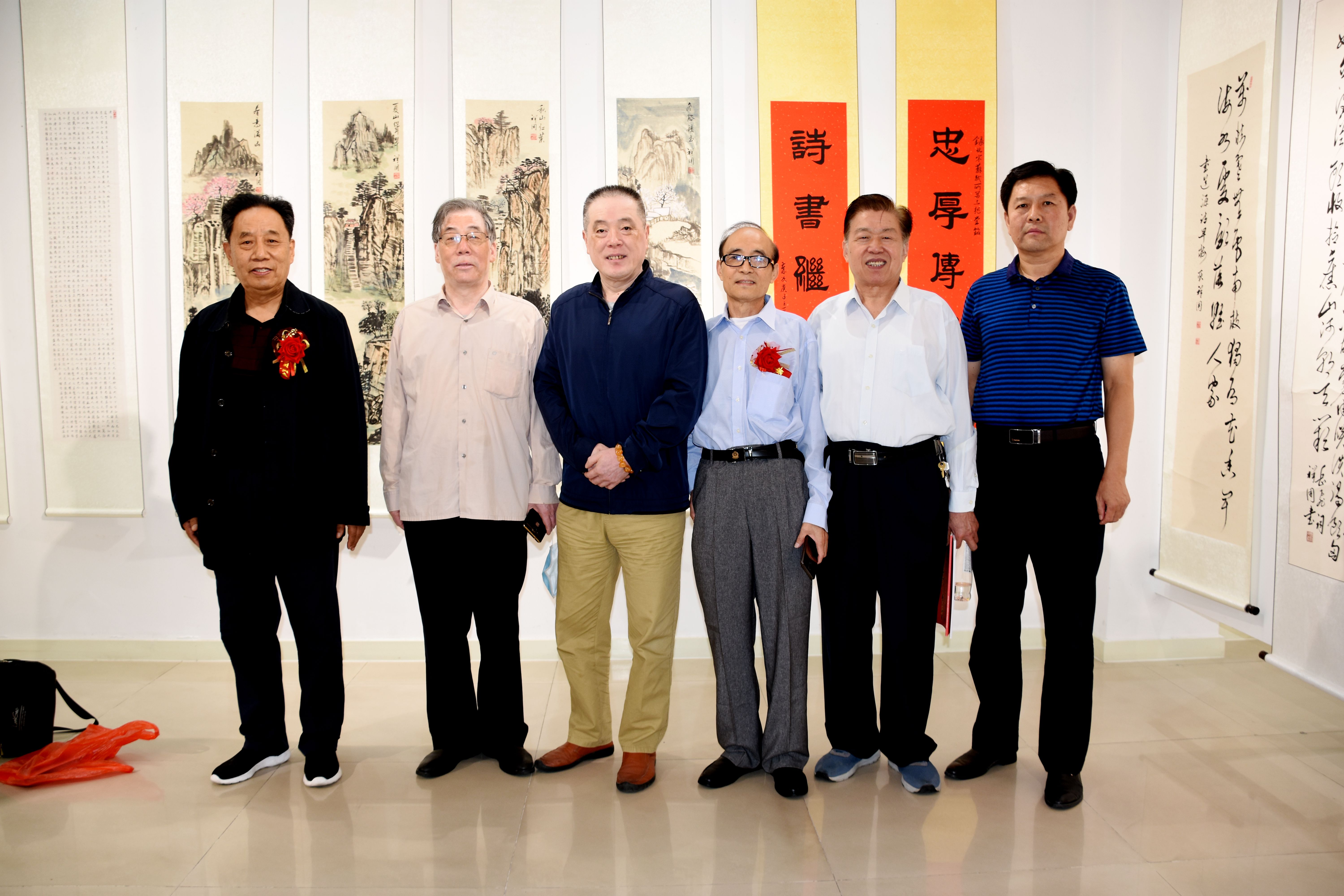 庆“十·一”七人书画作品展在郭味蕖美术馆隆重开幕