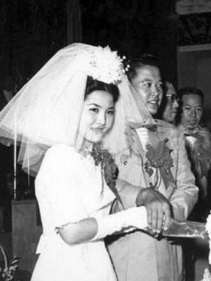 建国之后，他驾机叛逃，26年后回大陆探亲时被抓