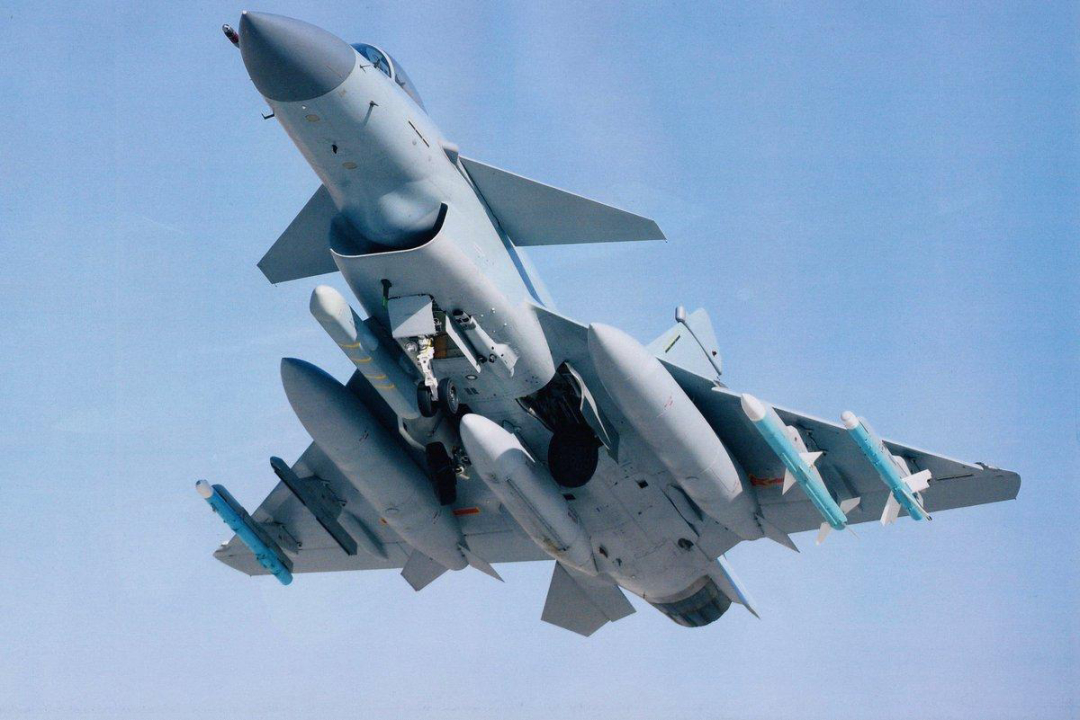 FC-31和F35同为五代机，为何销量却始终赶不上F35？