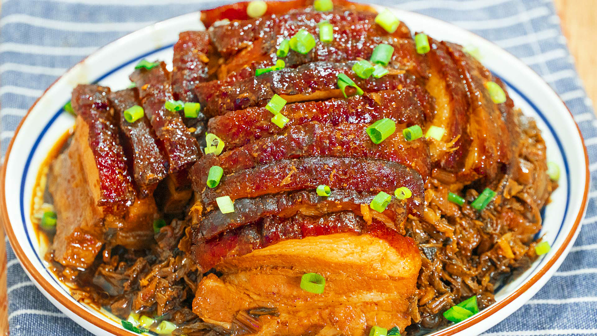 梅菜扣肉這麼做才能肥而不膩，軟爛醇香，原來訣竅這麼簡單，收藏