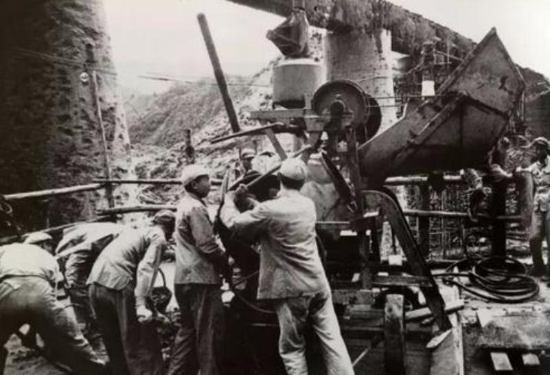 吕正操：没参加过长征，后授衔开国上将，晚年