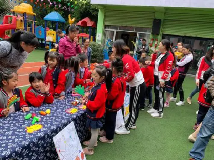 上公立和上私立的孩子，有啥不同？幼兒園老師直言：兩者差距明顯