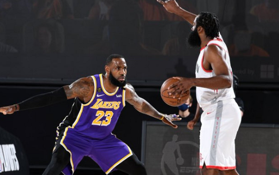 湖人高度重視！塔克令沃格爾緊張，親承看錄像研究：G2將檢驗效果！-黑特籃球-NBA新聞影音圖片分享社區