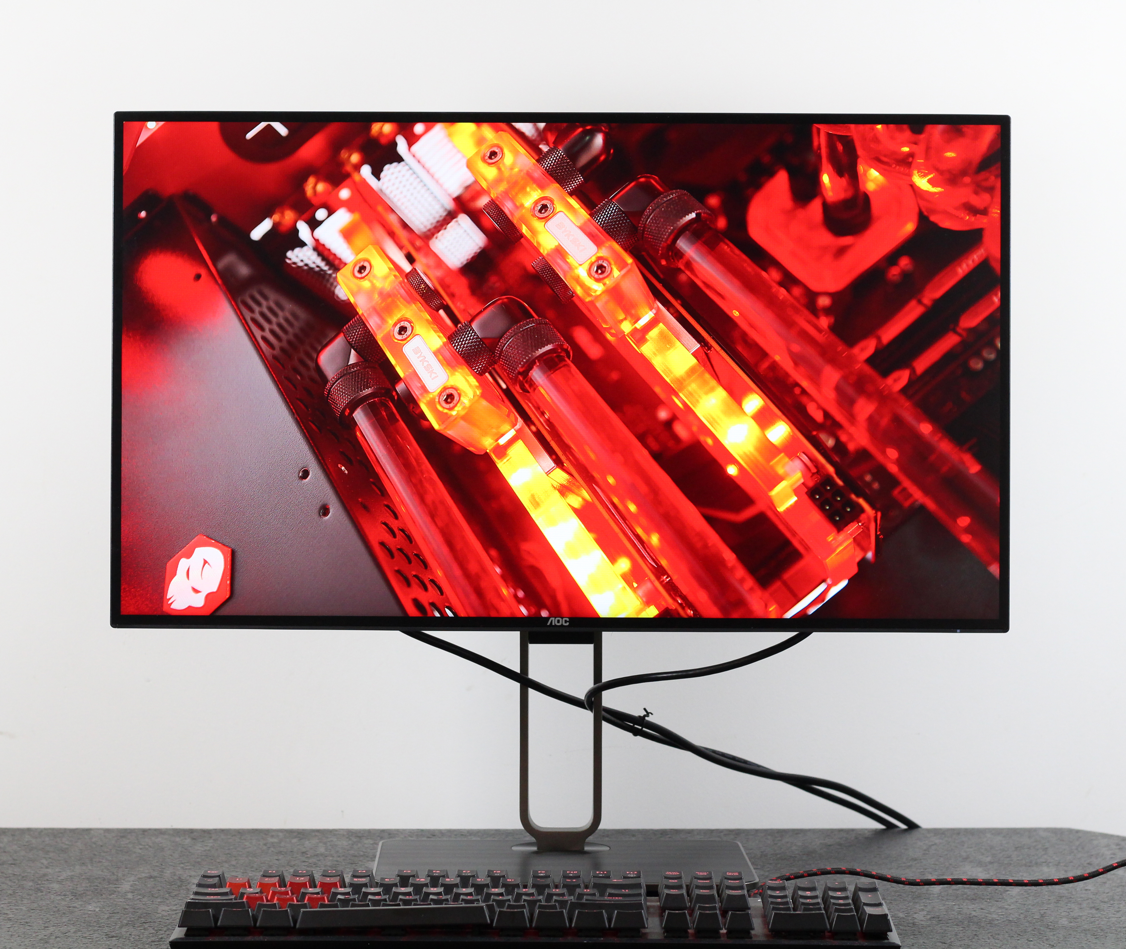 AOC Q27U2显示器评测：为创作者提供的一块好屏