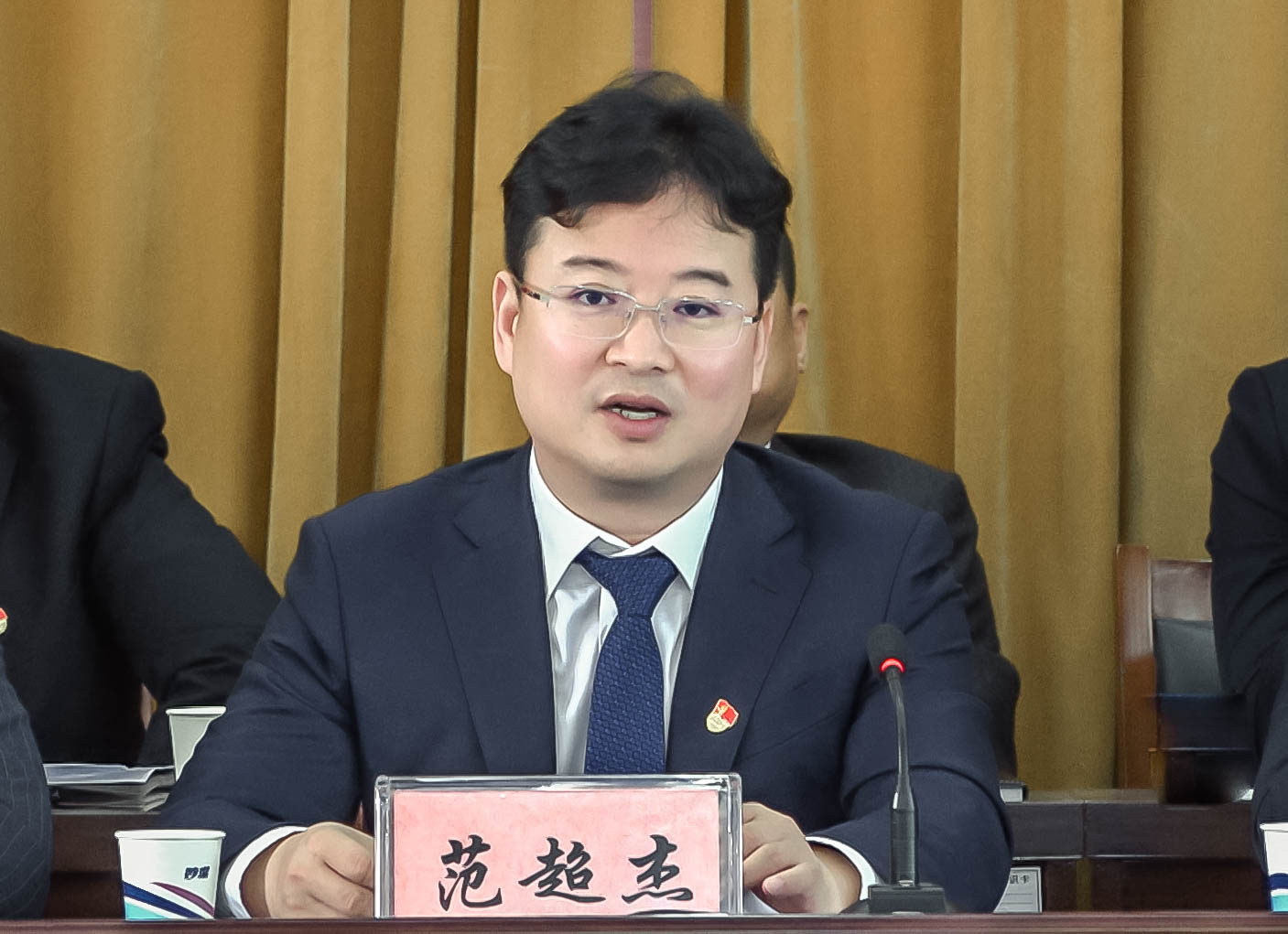 荥阳市广武镇发扬三牛精神书写新时代广武华章