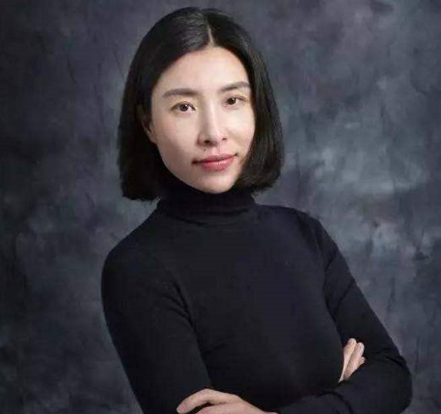 陳小英：申通快遞創(chuàng)始人，146億賣給馬云后，又靠雨傘賺上百億