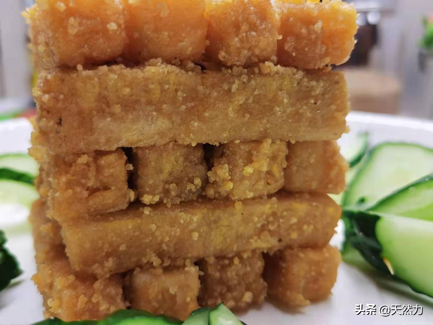在家也能轻松做出广东名菜蛋黄焗南瓜，详细经验干货做法，收藏了