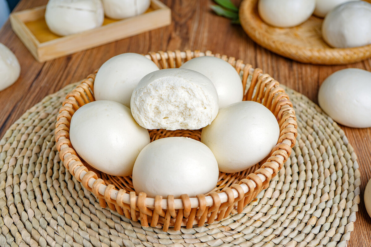 ���췢������ͷ����Ҫֻ��Ž�ĸ��������ȷ��������ͷ����������