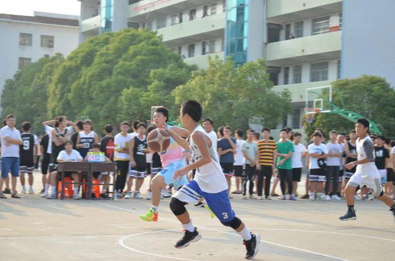 2021年邵东三中青少年宫校运动会篮球比赛圆满结束