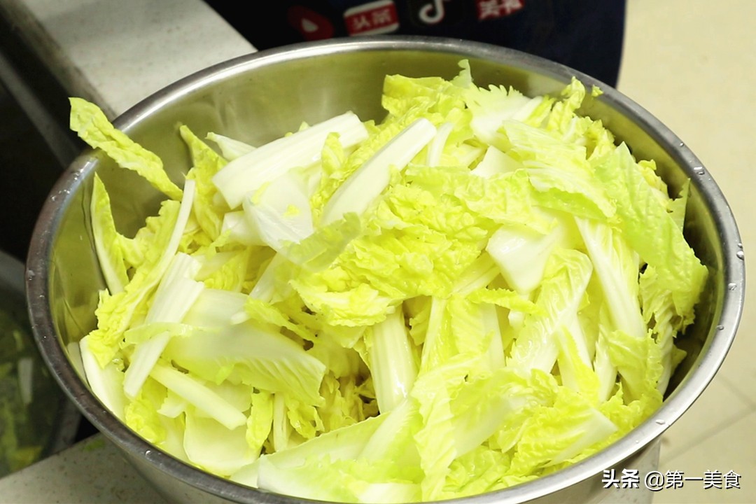 图片[7]-白菜炖豆腐做法步骤图白菜炖豆腐怎么做-起舞食谱网