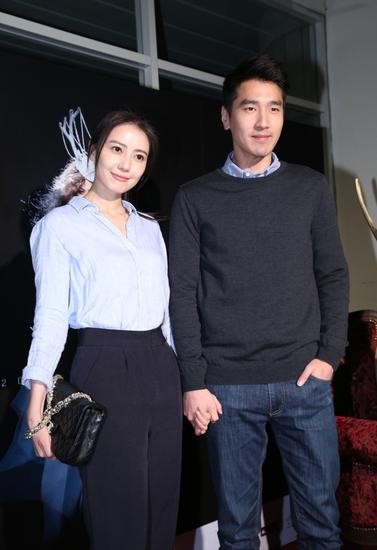 41岁高圆圆疑想追生二胎，用孕妇专用产品，此前还现身求子圣地