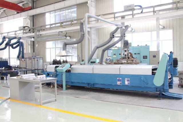 美国被卡脖子，通过稀土议案针对中国，我国态