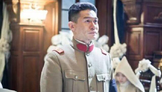 部下要篡位当东北王，该不该杀？占卜6次后，张