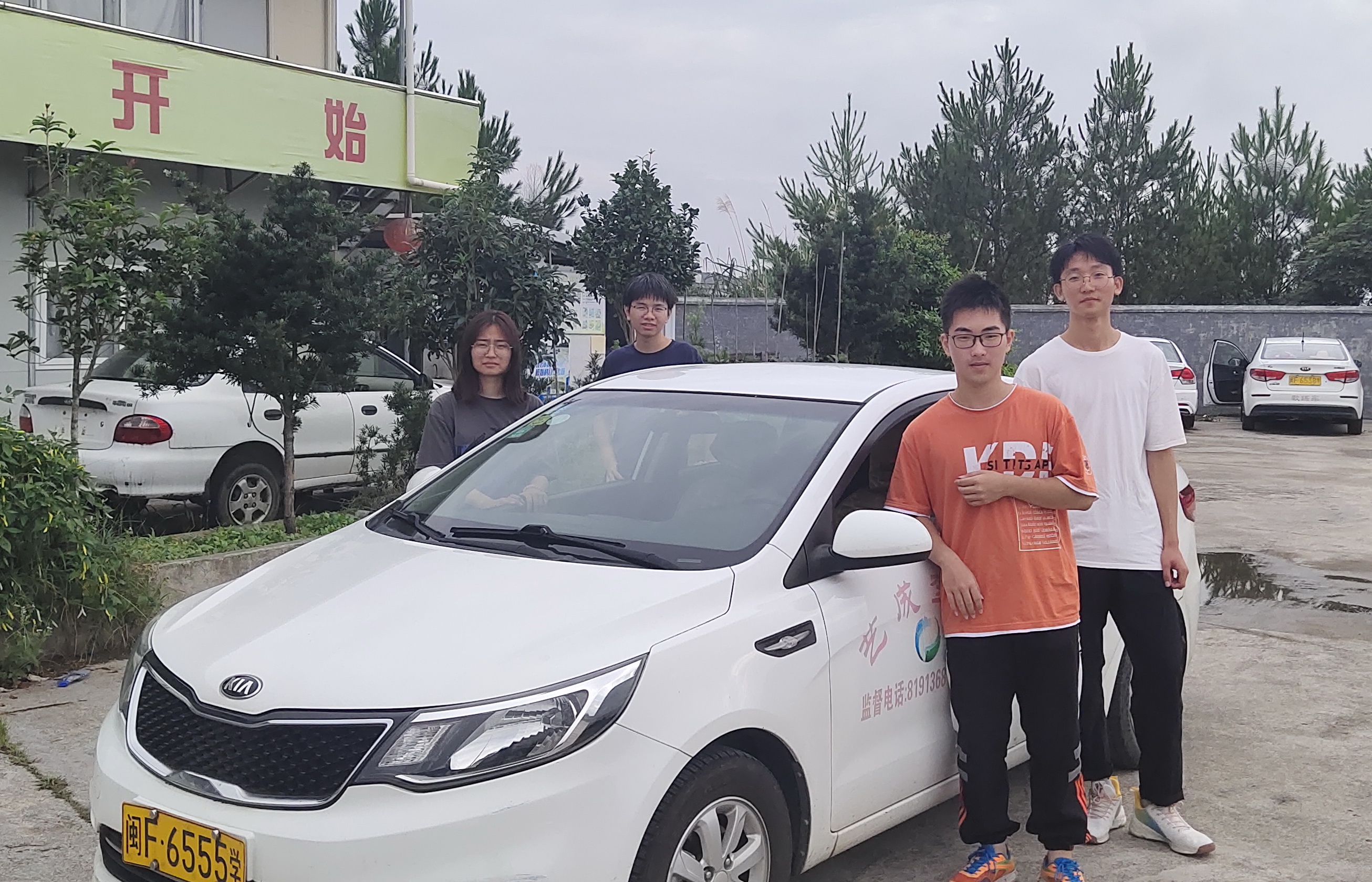 连城：暑期现大学生驾培热