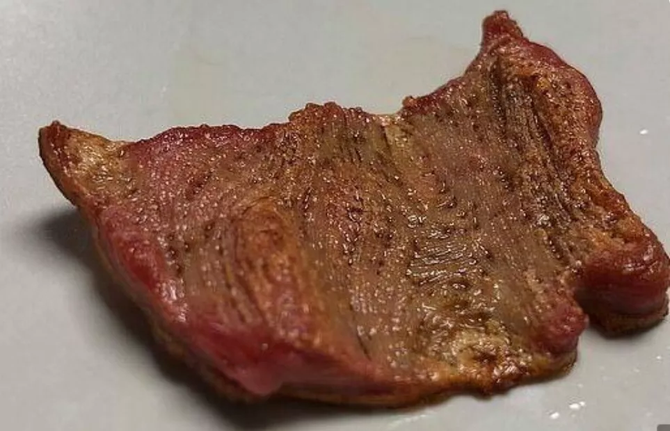 3D打印“世界最贵牛肉”！72根纤维打造日本和牛牛排 | 专访