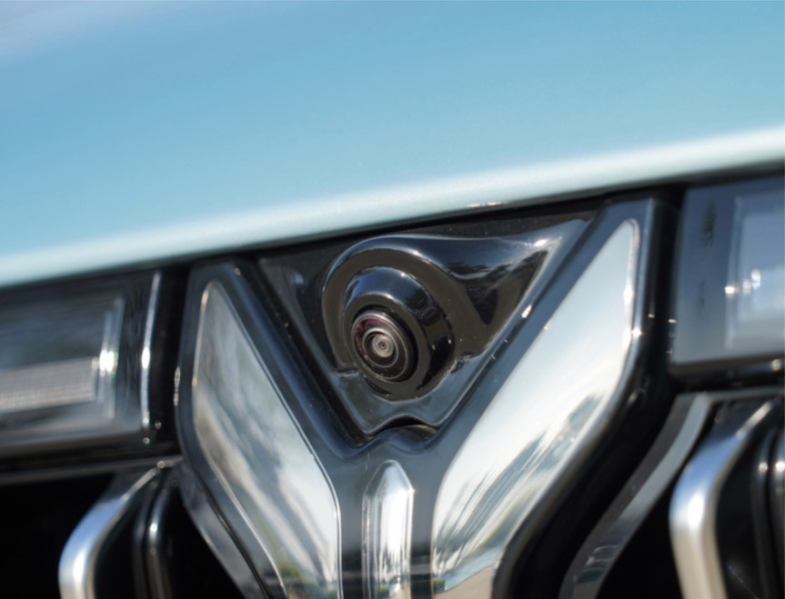 性能级智能电动SUV岚图FREE，能在中大型高端SUV市场分一席之地吗