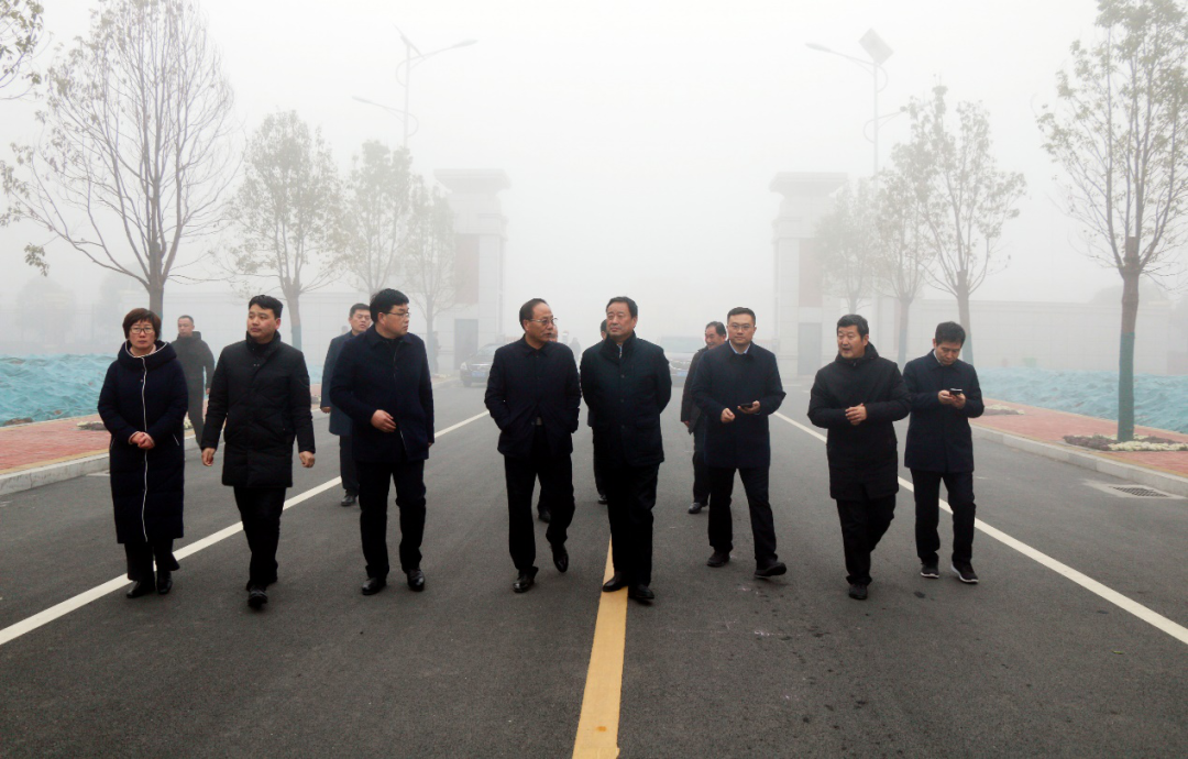 �����ŵ��е�����ȫѧУ���ָ������