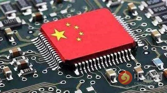 华胜天成，大基金建仓