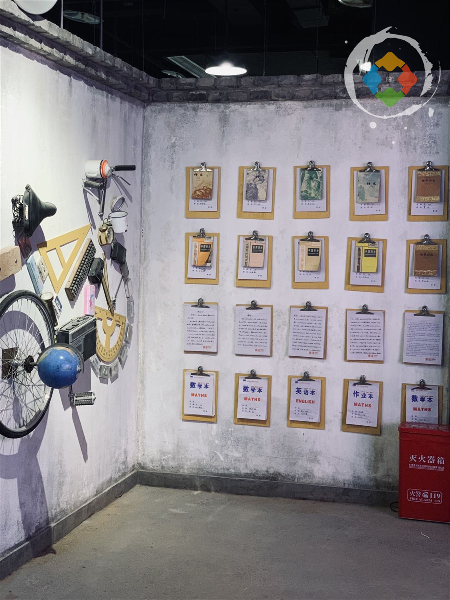 洪崖洞收费区域开放，29元回到80年代的重庆，你会去打卡吗？