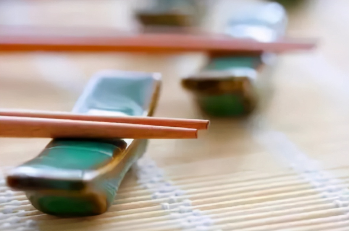 图片[3]-筷子如何清洗好 筷子能用多久？哪种筷子更健康？ 关于筷子的-起舞食谱网