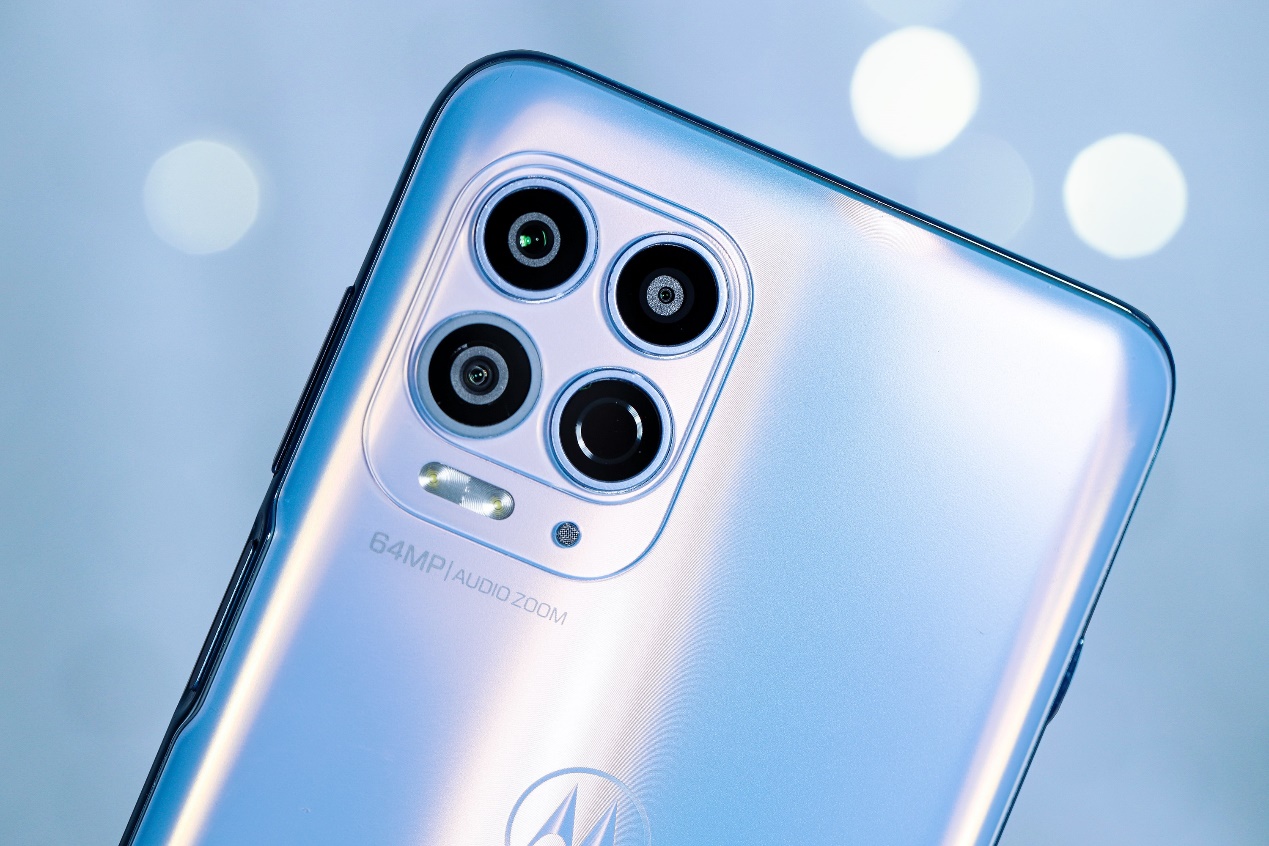 1999元起真香！摩托罗拉新机正式发布：首发骁龙