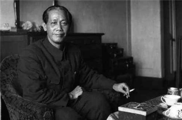 他原是南昌起义的叛徒，5年后却成为抗日英雄，解放后官至副国级