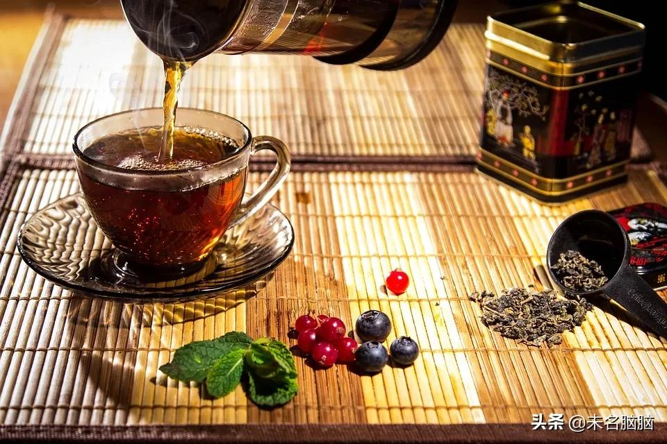 喝茶預防老年痴呆 紅茶 綠茶 烏龍茶 哪個更有效 未名腦腦 Mdeditor 喝茶預防老年痴呆 紅茶 綠茶 烏龍茶 哪個更有效 未名腦腦 Mdeditor