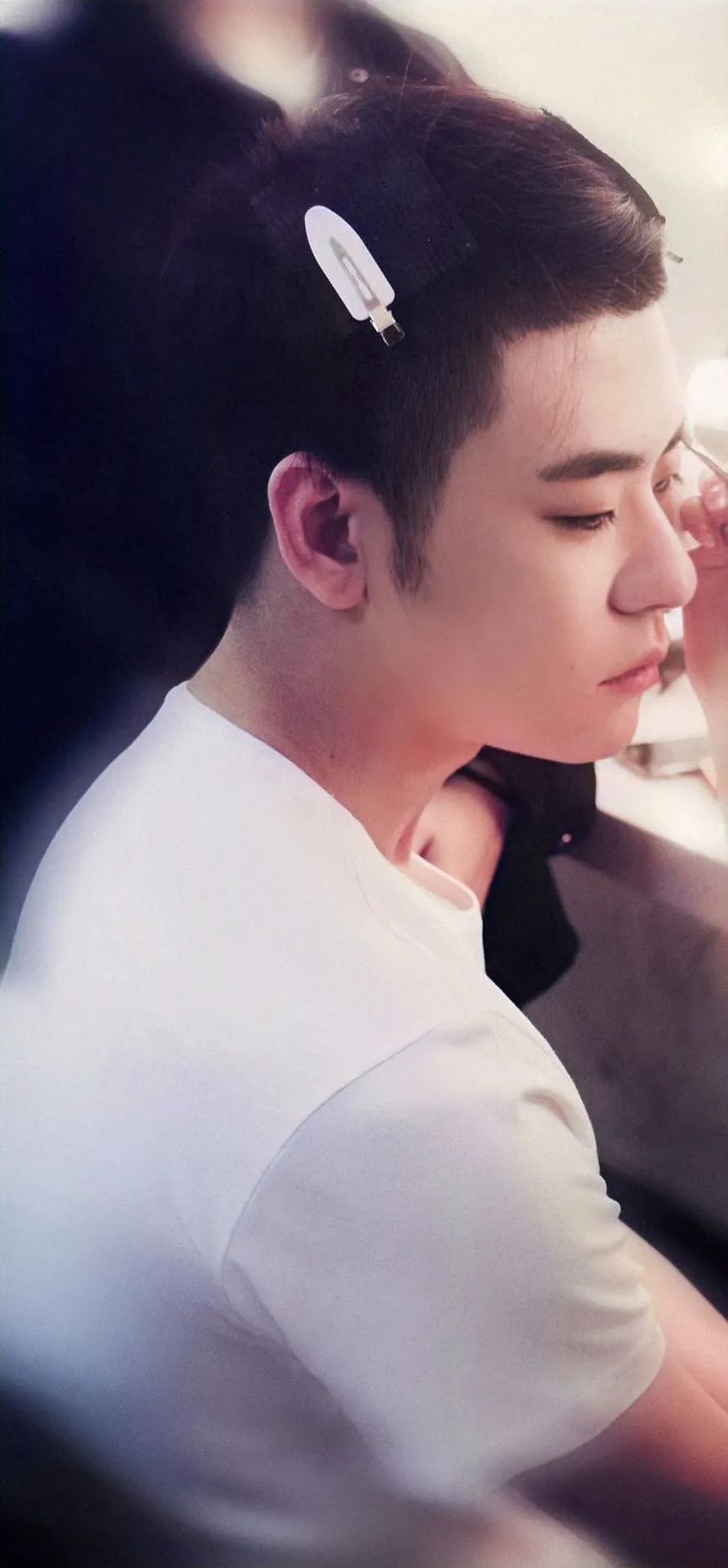 Wallpaper comes to Zhang Yunlei