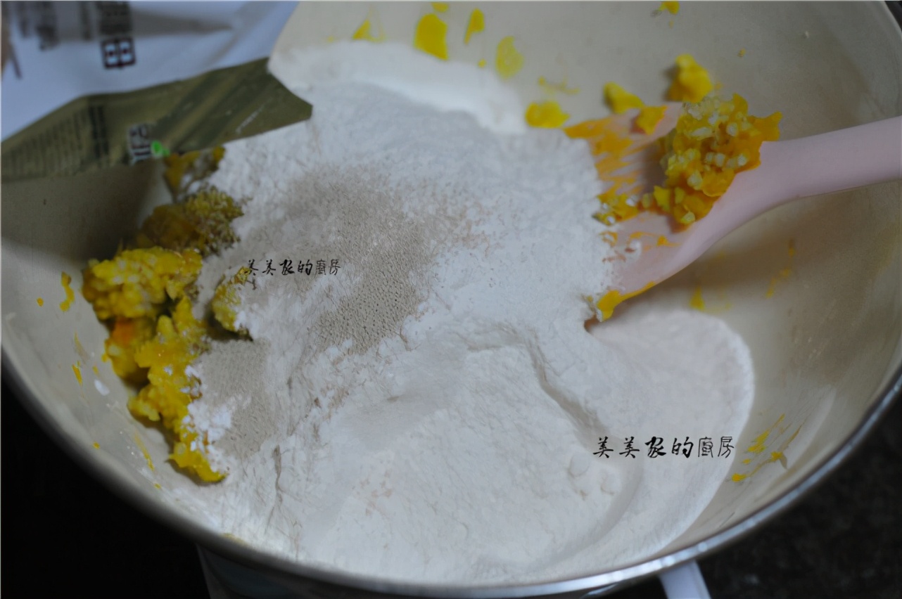 4月這南瓜是個寶！ 用它做早餐糕，暖胃還解膩，香得流口水