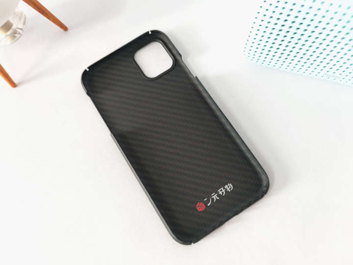 二元开物手机壳：集轻薄与耐摔于一体，入手不亏