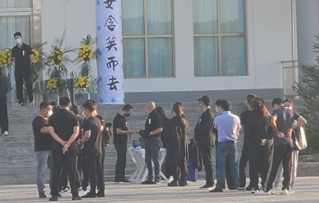 于月仙葬礼追悼会直播于月仙告别仪式在金昌举行现场图曝光赵本山夫人