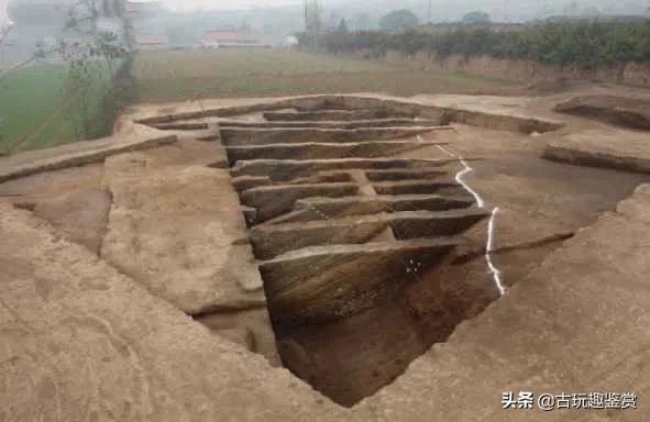 河南发掘史前遗址，挖出1.7米 “真龙”古物，难道龙真的存在吗？