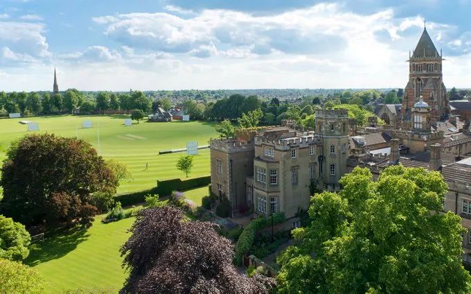 ​Rugby School | 全球领先的教育家