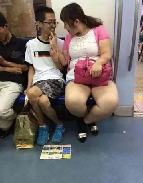 看到兄弟满脸真诚的笑容，我又一次相信爱情了-第1张图片-大千世界