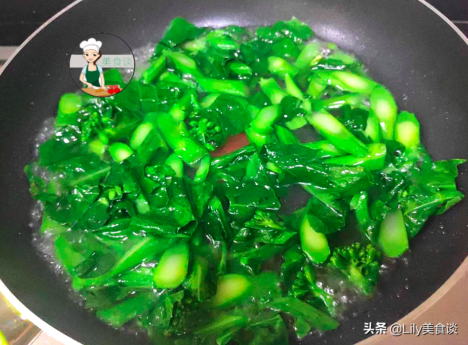 芥藍炒牛肉時，下鍋前多做一步驟，牛肉嫩滑入味，孩子愛吃又營養