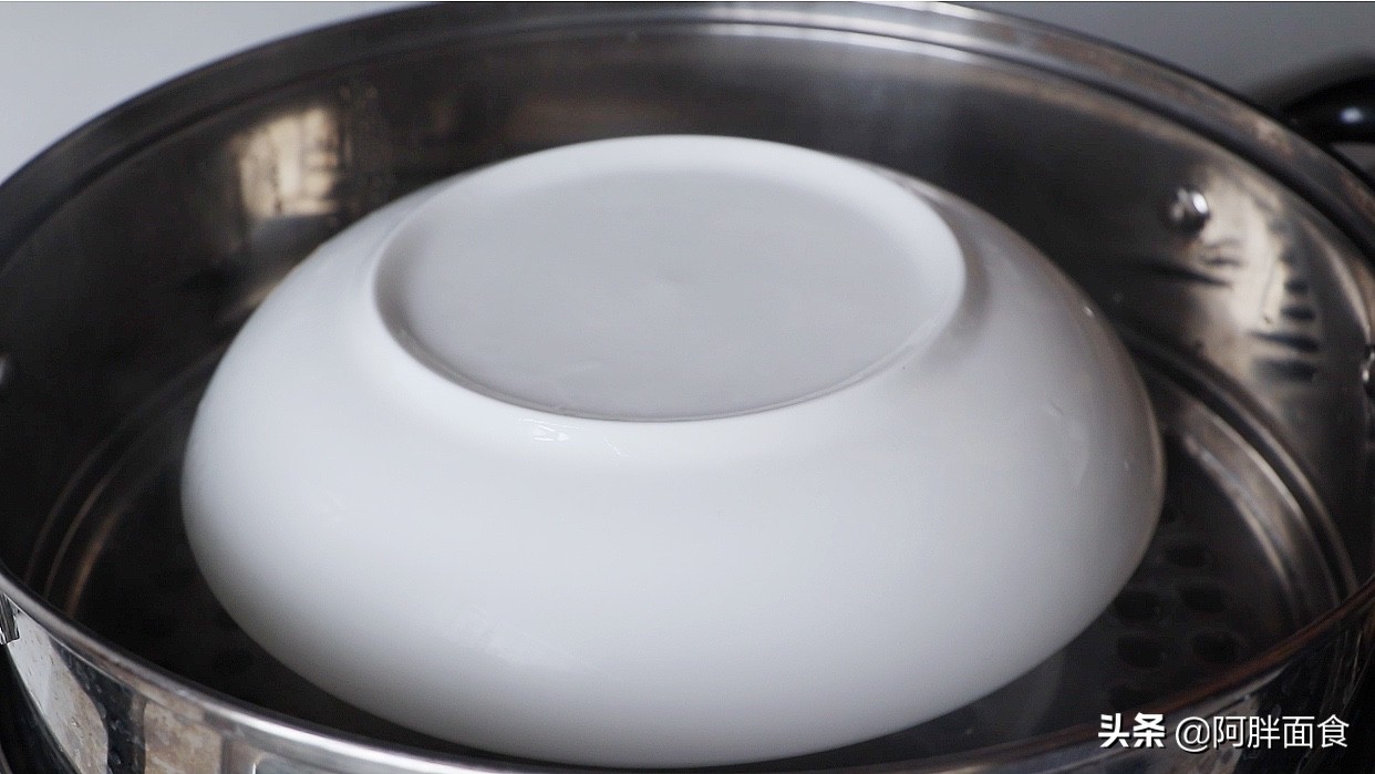 水蒸雞蛋用冷水還是熱水？ 很多人不清楚，老做法教給你，像豆腐