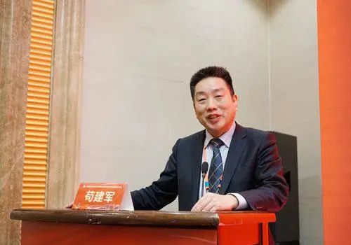 郑大一附院全面接管河南省省立医院。“一院四区”格局正式形成