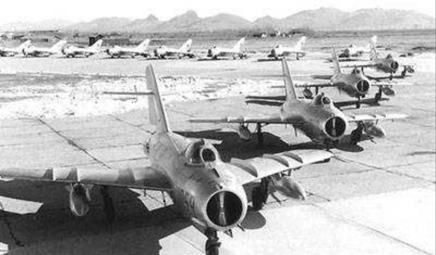 蒋介石投入了大量财力物力，为什么只建设了一支“水货”空军？