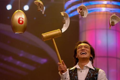 2018年，李咏留下遗言：别把我的遗体运回国！冯