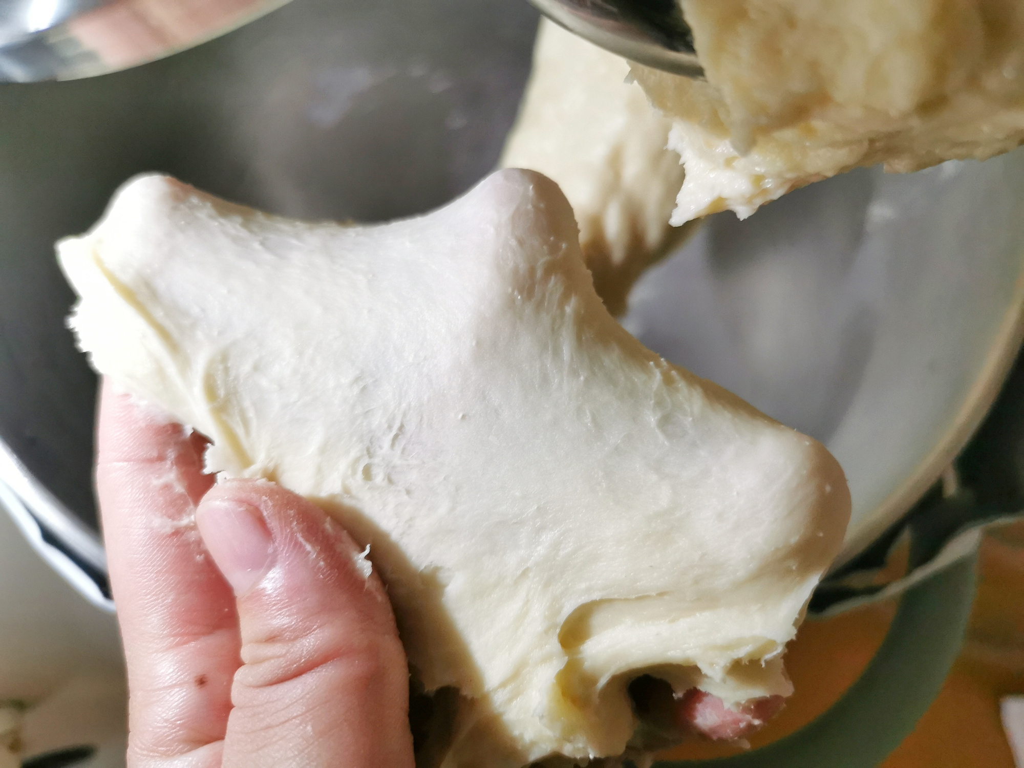 用了6年的吐司配方，次次都成功，放3天依旧松软，比买的都好吃