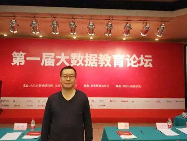 20年前，因“背起爸爸上学”感动中国的李勇，如