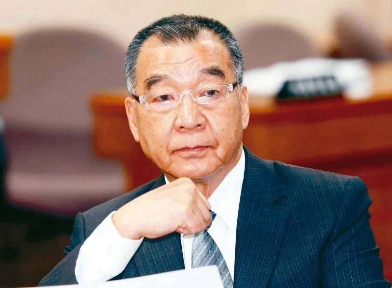 邱国正：大陆打几天就奉陪几天；台媒：这是拿