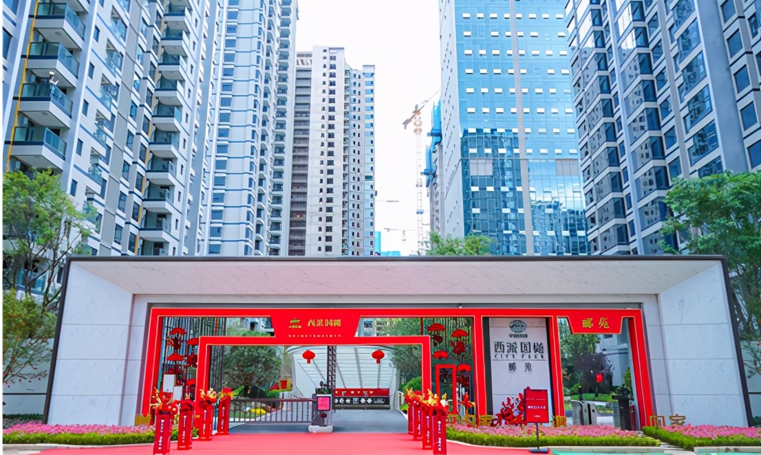 一场交房引出三个关键词，中国铁建地产掀起昆明风浪