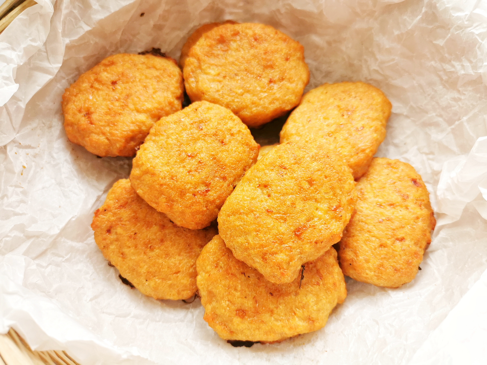 1塊雞肉1個土豆，自製低脂麥樂雞塊，無需油炸，比麥當勞的好吃