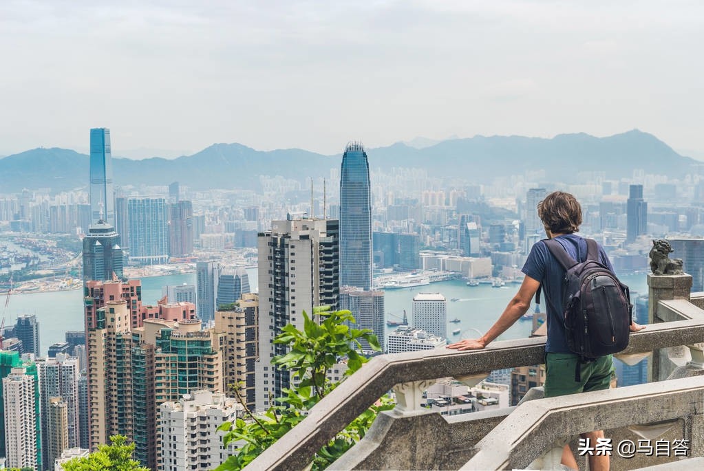 住在深圳，每天往返香港上班，真的有人这样做吗？